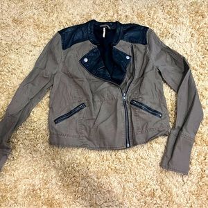 Womens Free People jacket sz 4